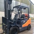 Doosan G30E-5