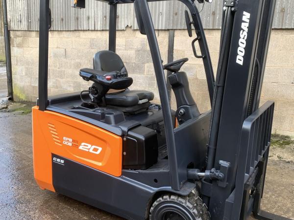 Doosan B20T-7
