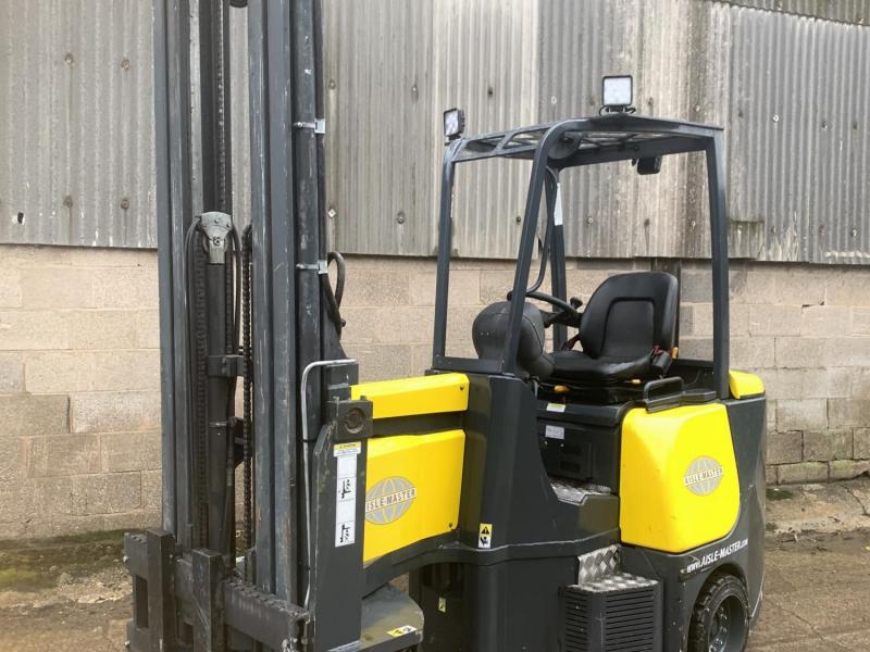 Combi-lift Aislemaster AM20SE